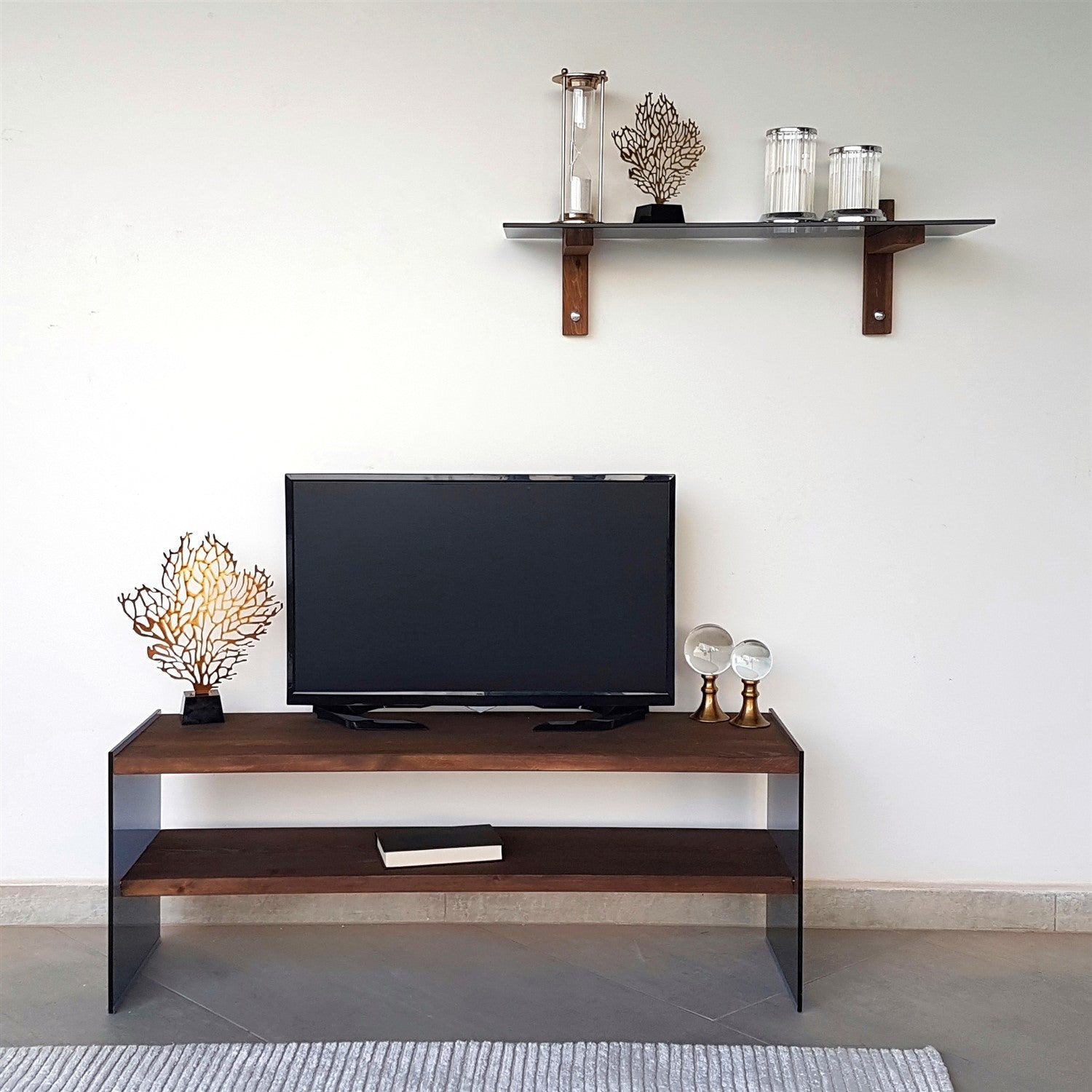 Meuble TV 2 tablettes avec étagère murale Doris L120cm Bois massif foncé et Verre trempé Fumé Noir