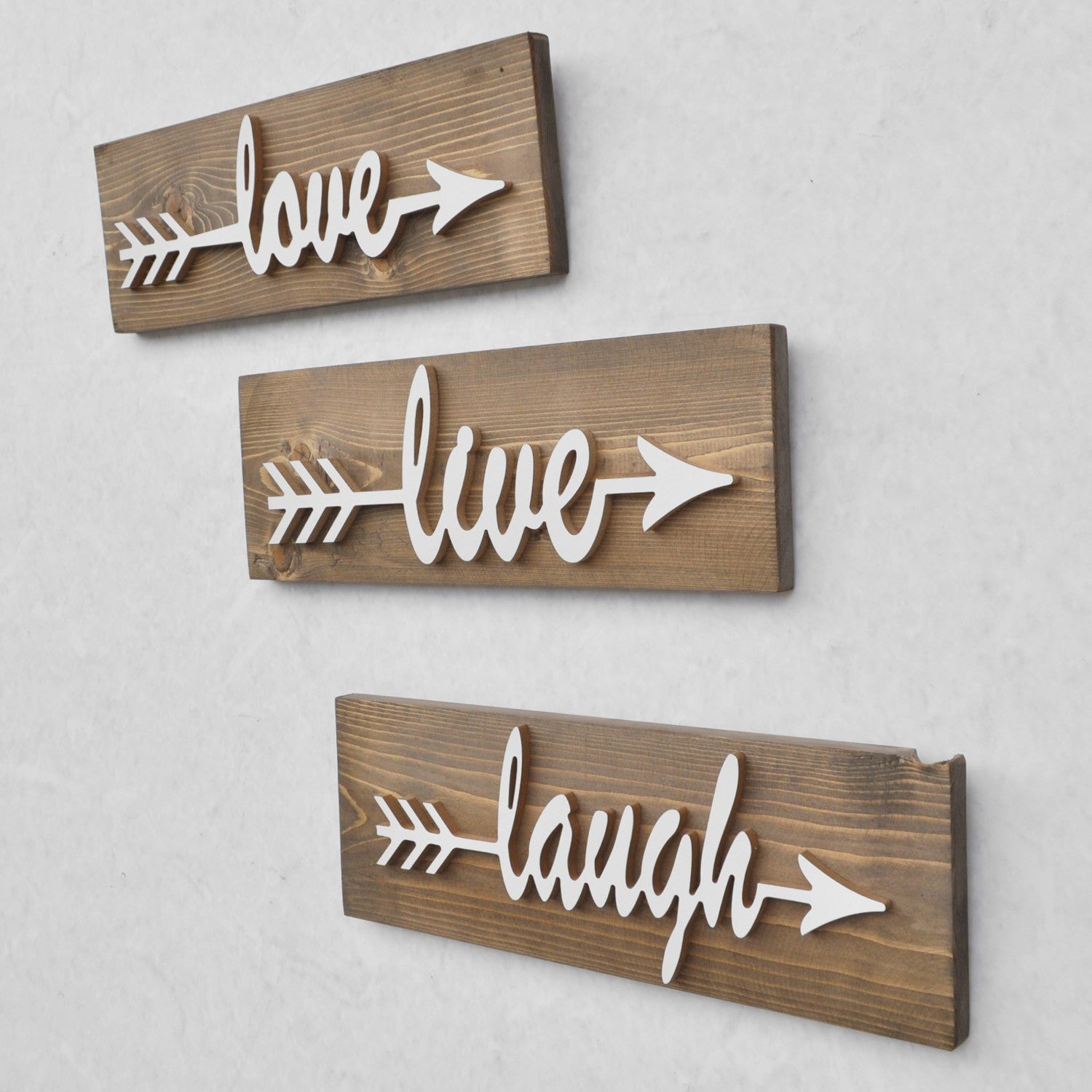 Set de 3 décorations murales Barhazy Bois massif foncé et Motif "Love, Live, Lough" Blanc